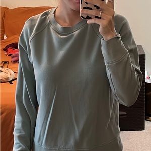 Small Blue Universal Threads Sweater